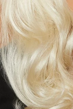 Dreamgirl Long Blonde Wavy Wig With Bangs