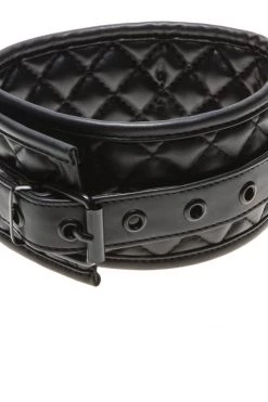 Allure BDSM Collars Quilted Faux Leather Collar & Leash