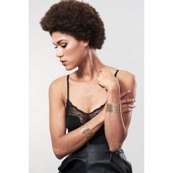 Entrenue BDSM Bijoux Indiscrets Desir Metallique Mesh Handcuffs - Gold 9 Entrenue BDSM Bijoux Indiscrets Desir Metallique Mesh Handcuffs - Gold