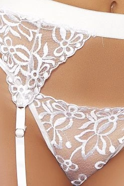 Popsi Lingerie White Blooming Lace Bralette & Garter Set