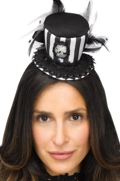 Fun World Victorian Vampire Hat & Choker Costume Accessory Costumes