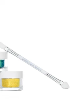 FCTRY Holographic Lip Glitter Kit Accessories 8 FCTRY Holographic Lip Glitter Kit Accessories